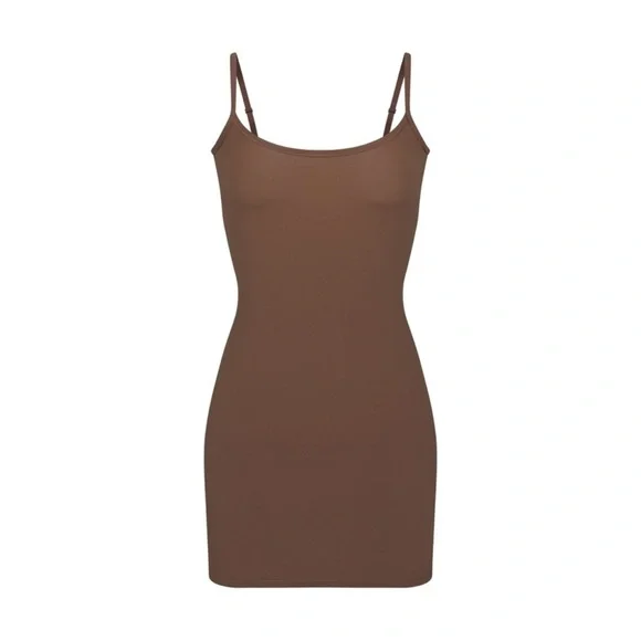 Skims M FITS EVERYBODY B22 SLIP DRESS Jasper Brown NWT - Picture 1 of 5